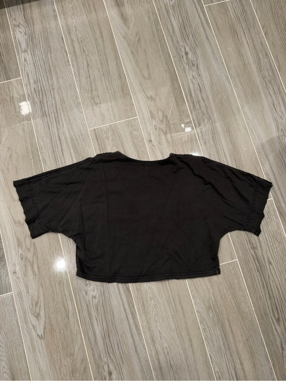 aerie Black Cropped Button-Front Top